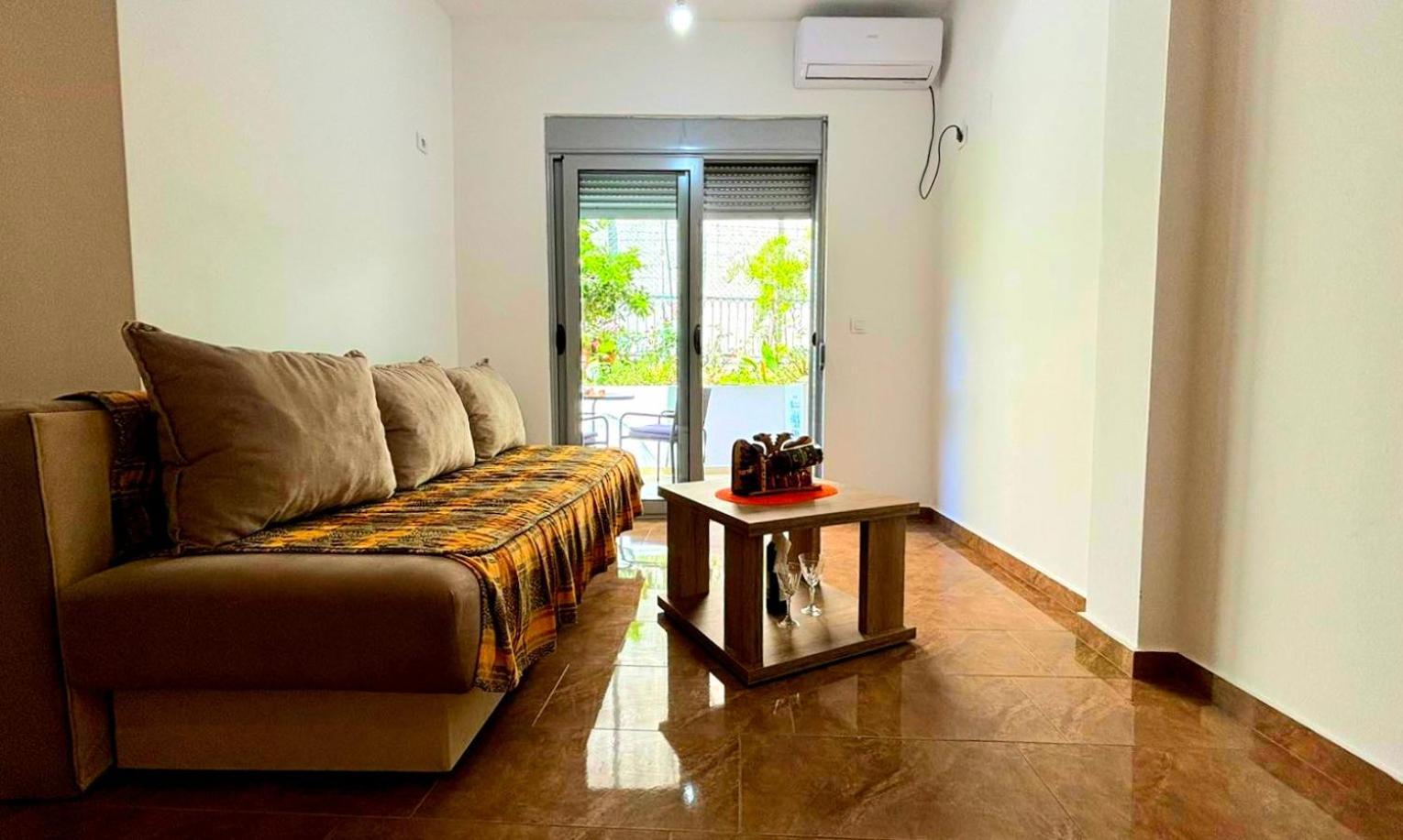 Mala Plaza Apartments Ulcinj Zewnętrze zdjęcie
